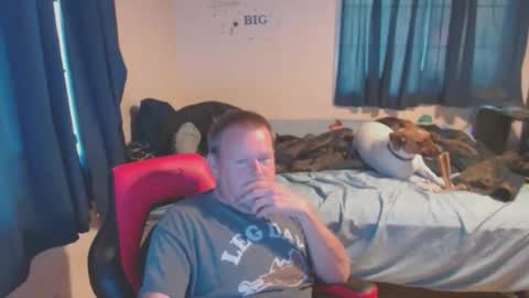 Snapshot of pecker40 chatting on October 17, 7:07 pm pecker40 online show from October 17, 7:07 pm