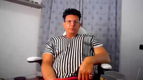 Pedro online show from December 5, 12:07 am