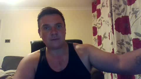 pedrok87 online show from August 8, 3:02 am