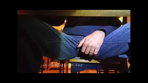 Snapshot of peecocktail chatting on March 9, 5:55 am peecocktail online show from March 9, 5:55 am