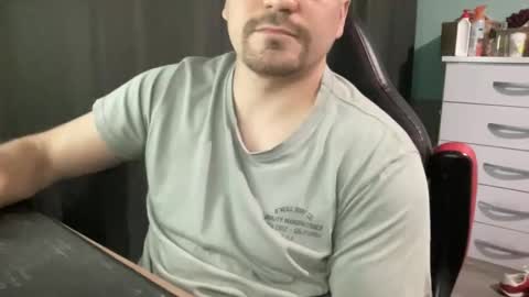 easy cum online show from April 14, 1:43 pm