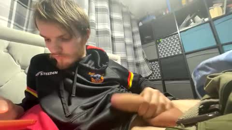 Penguin online show from March 2, 12:43 am