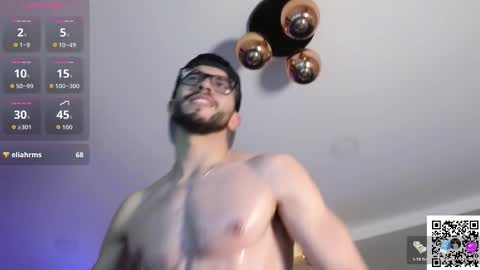 phantom_bigger1 online show from February 19, 12:40 am