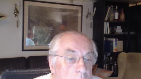 Snapshot of philoumis2 chatting on September 21, 9:26 pm Philippe online show from September 21, 9:26 pm