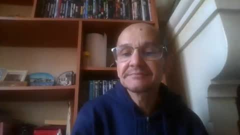 pichoun71 online show from December 14, 8:34 am