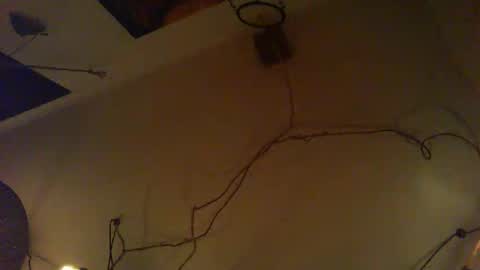 pielli online show from April 3, 9:44 pm