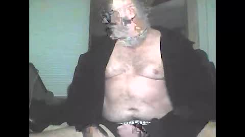 pigbear4trans online show from January 1, 1:04 am