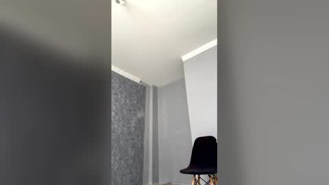 pikoro_gomez online show from February 9, 6:34 pm