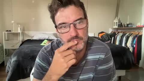 Max Pinker online show from November 19, 5:35 pm