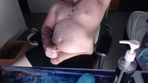 pinklevi online show from October 11, 5:00 am