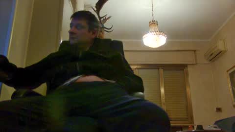 robi online show from March 4, 10:05 pm