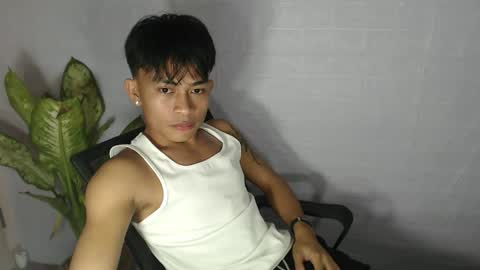 pinoy_palautogxxx online show from February 22, 2:51 pm