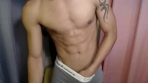 pinoy_palautogxxx online show from May 22, 3:50 pm
