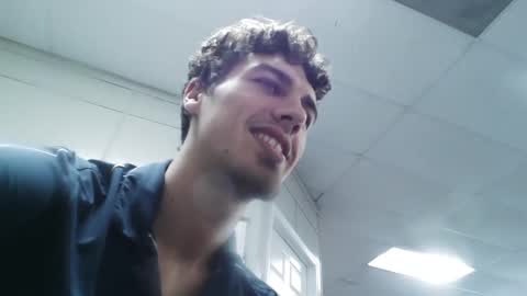 Snapshot of playboyspade333 chatting on December 17, 7:37 pm Playboy Spade online show from December 17, 7:37 pm