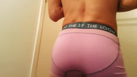 Snapshot of playboyspade333 chatting on December 3, 6:17 pm Playboy Spade online show from December 3, 6:17 pm