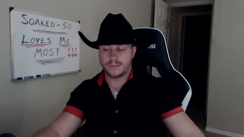 Player online show from May 31, 6:47 am