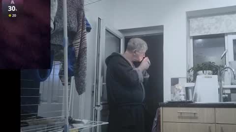 Play Me online show from October 26, 1:07 am