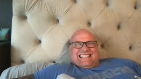 Snapshot of playtime2020 chatting on October 3, 3:50 pm playtime2020 online show from October 3, 3:50 pm