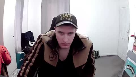 plkrisztian online show from March 26, 12:42 pm