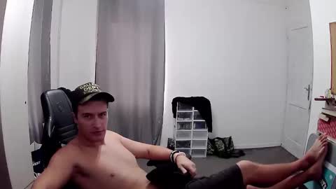 Snapshot of plkrisztian chatting on September 26, 11:41 am plkrisztian online show from September 26, 11:41 am