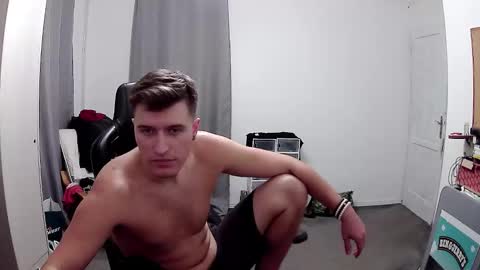 plkrisztian online show from November 8, 10:46 pm