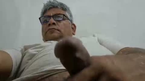 poli online show from January 18, 9:39 pm