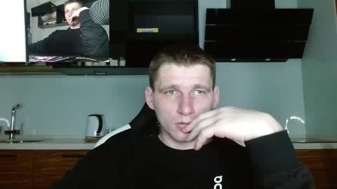 Poliglotjoe2 online show from March 1, 4:23 am