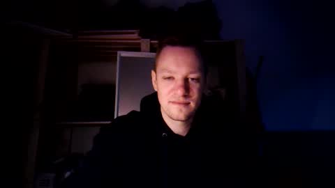 pommesmiteiscreme online show from February 3, 4:12 pm