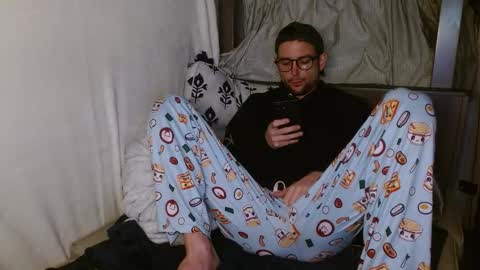 Kyle online show from March 11, 5:05 am