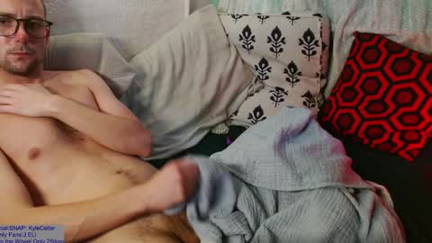 Kyle online show from December 16, 4:34 am