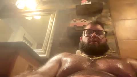 poundsquad305 online show from February 15, 9:05 am