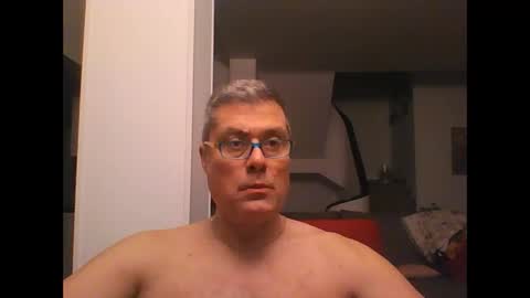 Snapshot of prendimisubito chatting on February 20, 2:40 am prendimisubito online show from February 20, 2:40 am