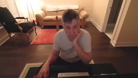 preppydave2525 online show from March 11, 11:23 am