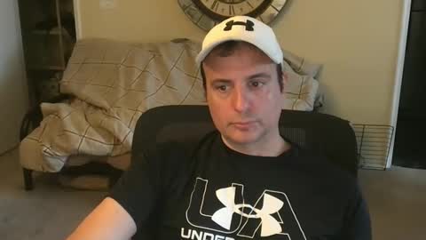 preppyguyintokink1 online show from April 6, 8:20 pm