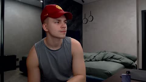 Snapshot of pretty_sweety chatting on February 15, 3:09 am Justin online show from February 15, 3:09 am