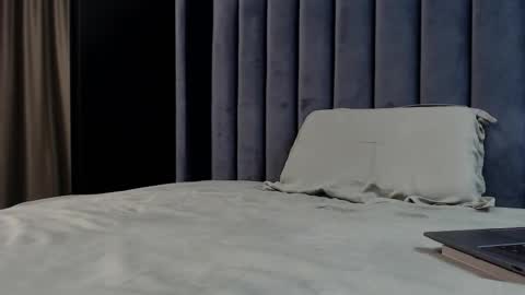 Justin online show from December 16, 6:31 am