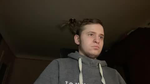 prettyboyhot01 online show from January 22, 6:52 am