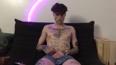 pretty boy online show from October 21, 4:26 am