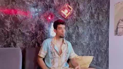 prince_arthur77 online show from February 10, 2:33 pm