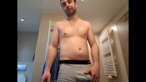 prog2 online show from March 31, 6:48 am