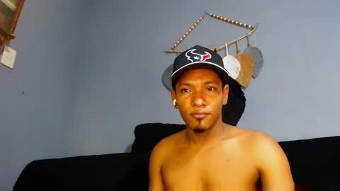 Grande y Gruesa online show from December 27, 8:07 pm