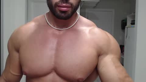 promuscles4u online show from December 8, 12:07 am