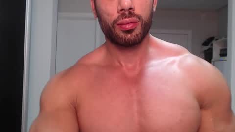 promuscles4u online show from December 27, 1:00 am