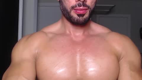 promuscles4u online show from February 15, 10:32 pm