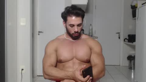 promuscles4u online show from December 16, 10:45 pm