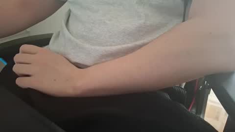 pryli27 online show from February 22, 11:33 am