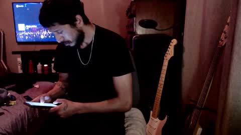 Sk8wave online show from November 7, 8:17 am