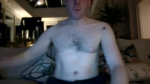 psim953 online show from April 18, 11:37 pm