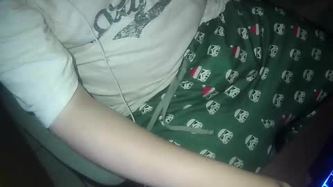 your mysterious man online show from March 31, 3:30 am