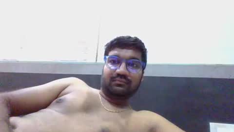 Snapshot of ptl1711 chatting on October 5, 2:48 am ptl1711 online show from October 5, 2:48 am